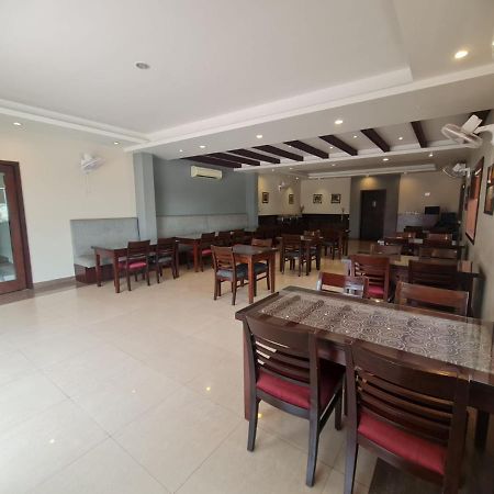 Hotel Lemon Park Haldwani Exterior photo