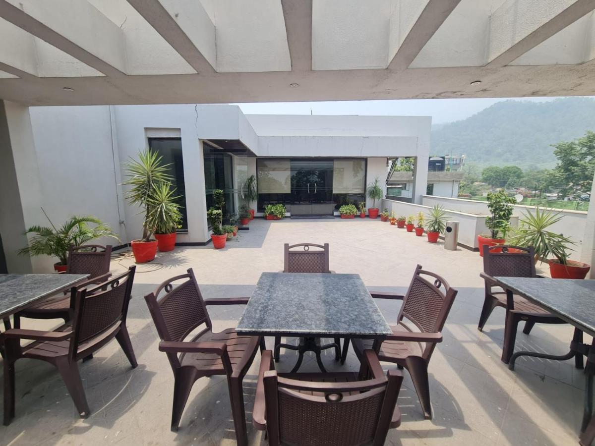 Hotel Lemon Park Haldwani Exterior photo