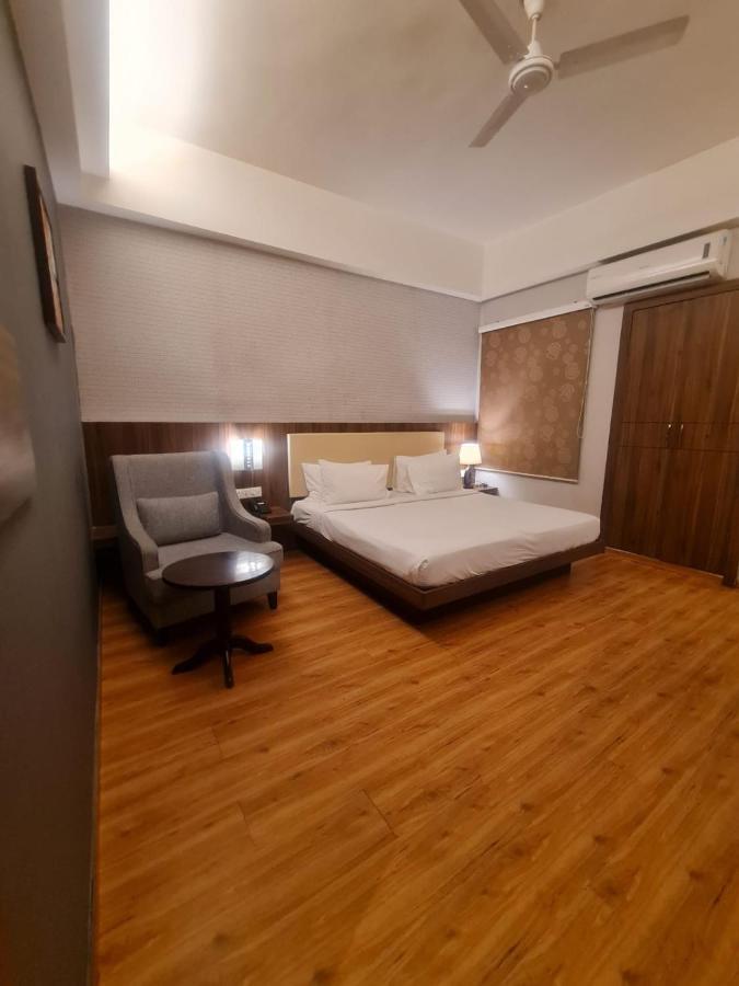 Hotel Lemon Park Haldwani Exterior photo